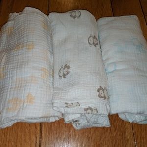 Aden & Anais wraps